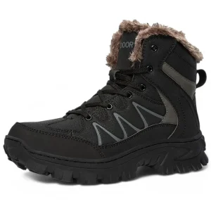 Caldi scarponi da montagna