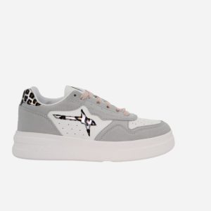 W6YZ Wizz Sneakers XENIA